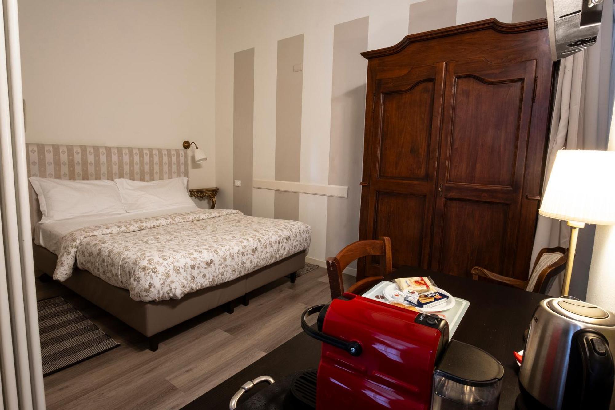 Il Cortiletto Hotel Piacenza Kültér fotó