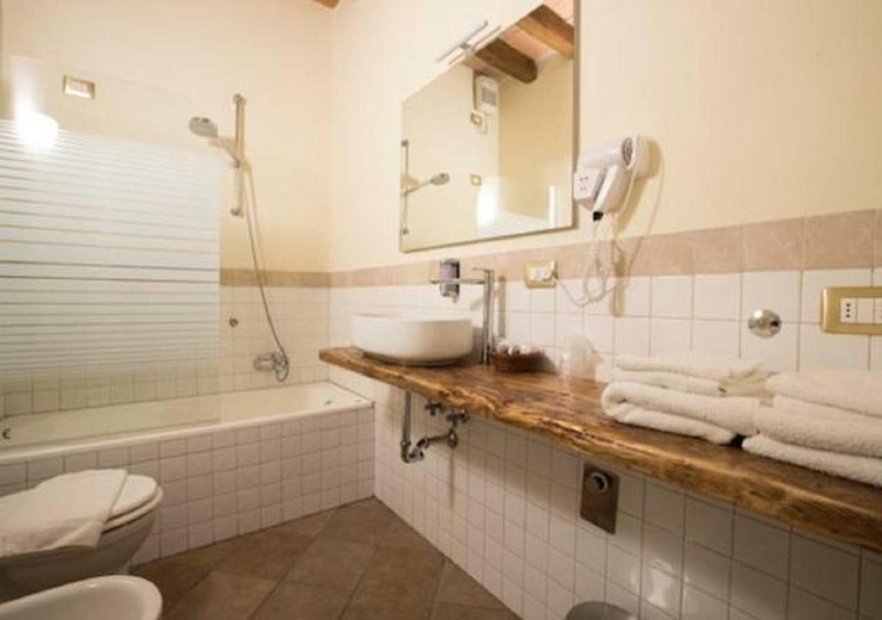 Il Cortiletto Hotel Piacenza Kültér fotó